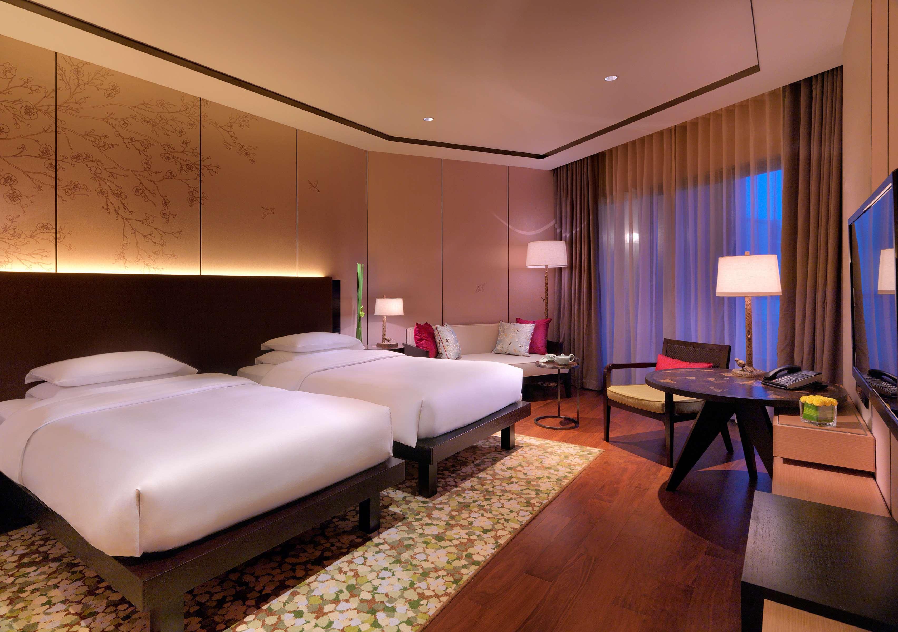 Hyatt Regency Chongming Hotell Exteriör bild