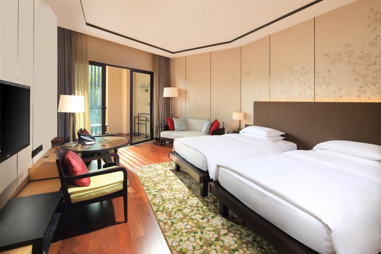 Hyatt Regency Chongming Hotell Exteriör bild